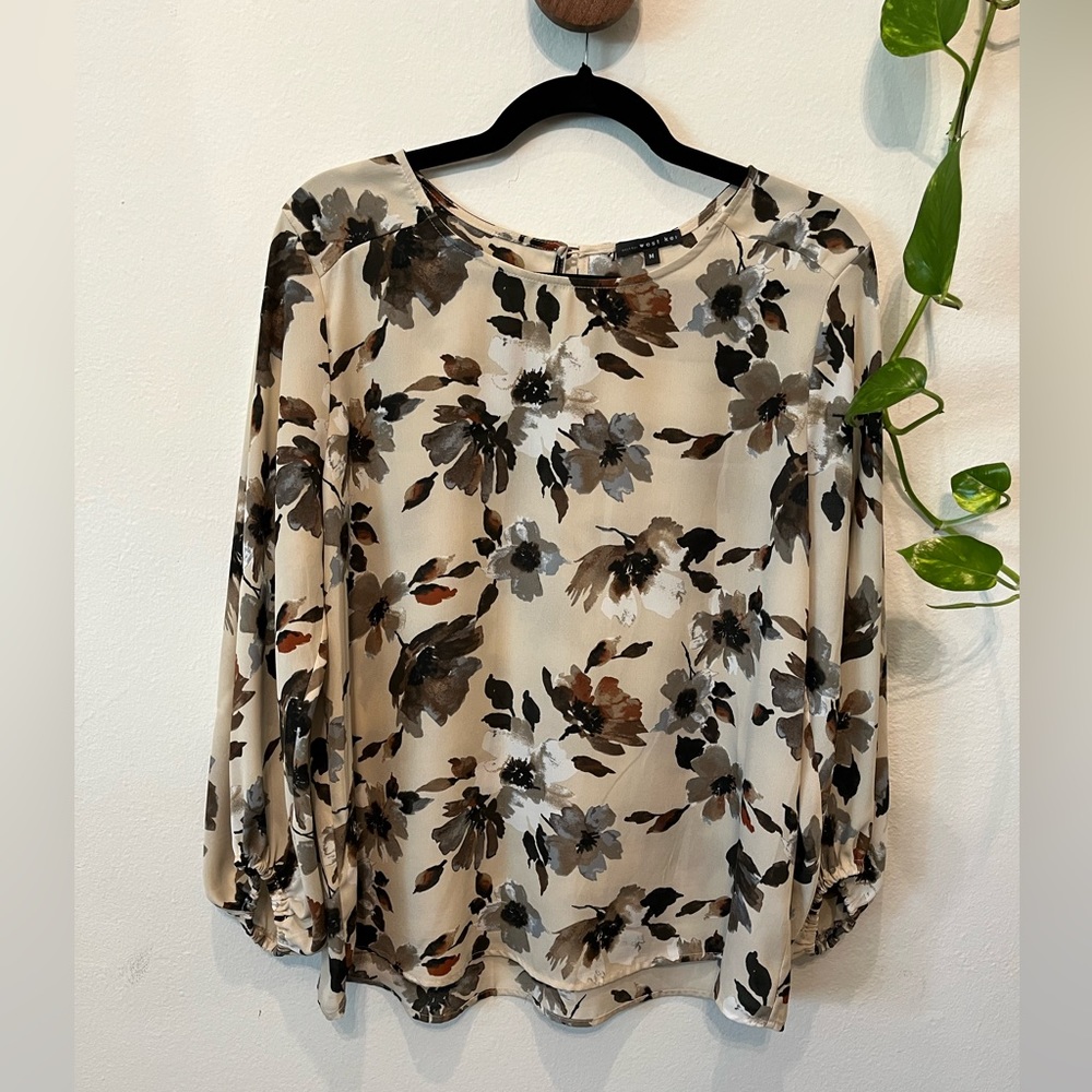 Kei West | Tan Floral Long Sleeve Top | M